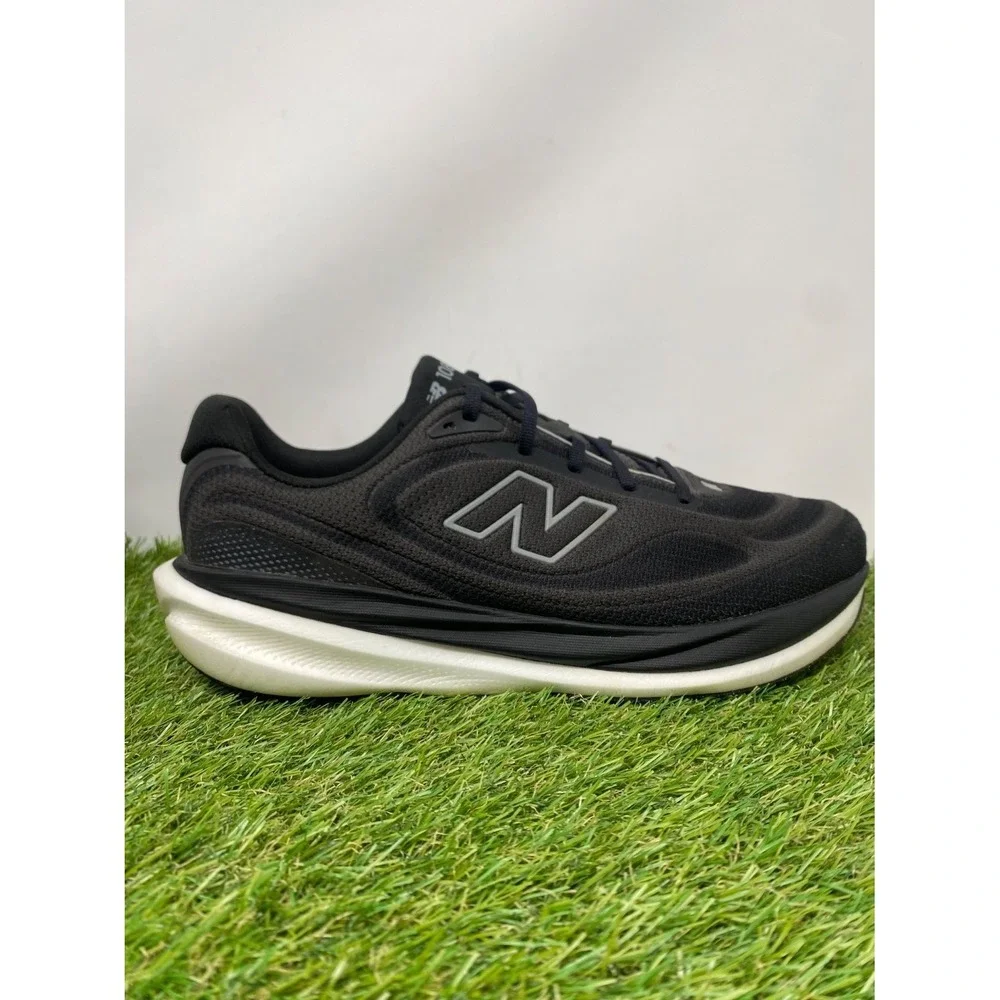 New Balance Fresh Foam X 1080 Mens 12 Black White Sneakers Running Shoes Comfort